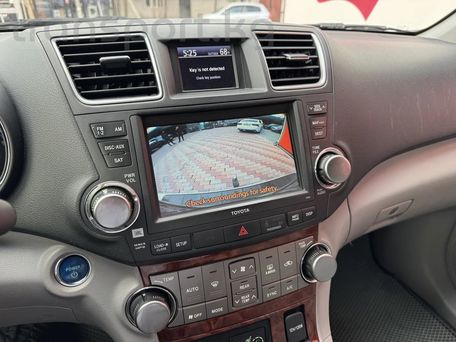 Toyota Highlander, 2011 — сүрөт 8
