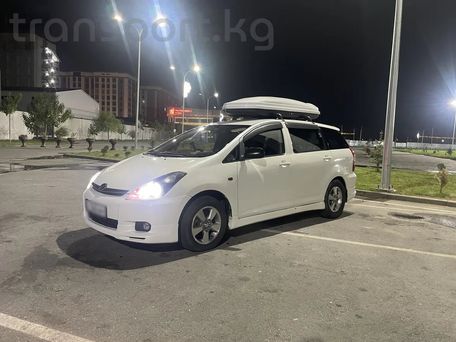 Toyota Wish, 2003 — сүрөт 1