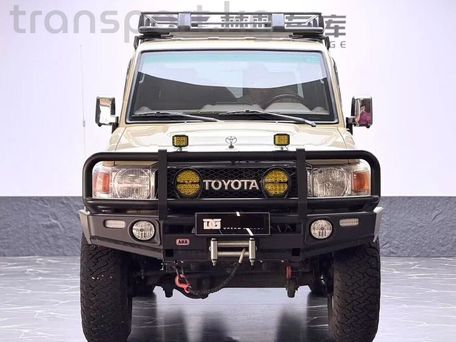 Toyota Land Cruiser, 2023 — фото 1
