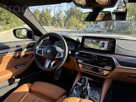 BMW 5 серии, 2021 — 照片 8