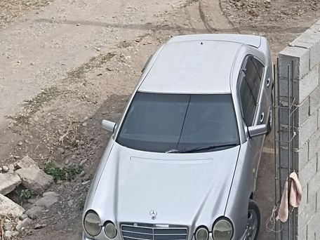 Mercedes-Benz E-Класс, 1995 — сүрөт 3