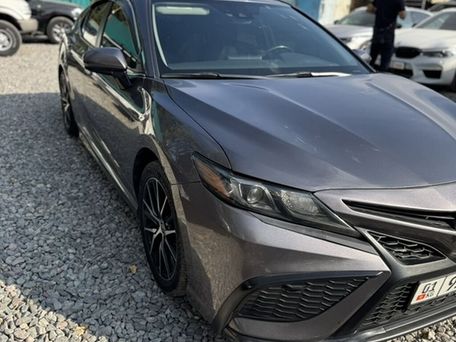 Toyota Camry, 2021 — photo 2