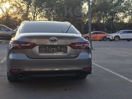 Toyota Camry, 2021 — сүрөт 3