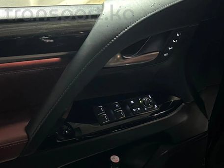 Lexus LX, 2020 — фото 10