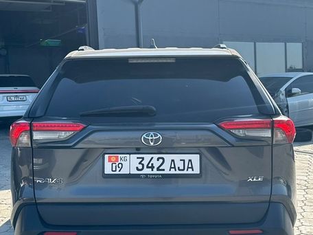 Toyota RAV4, 2019 — фото 6