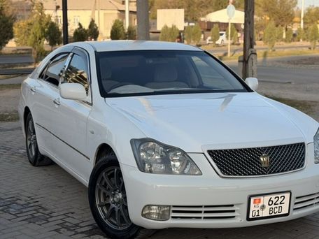 Toyota Crown, 2005 — сүрөт 1