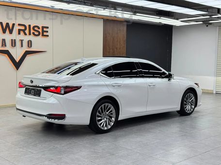 Lexus ES, 2023 — фото 4