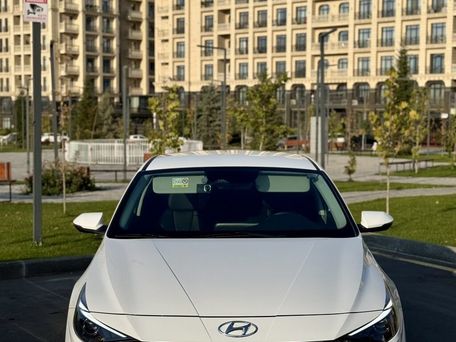 Hyundai Avante, 2021 — 照片 3