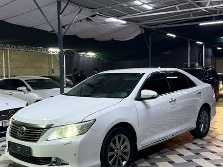 Toyota Camry, 2012 — photo 2