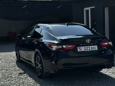 Toyota Camry, 2019 — 照片 1