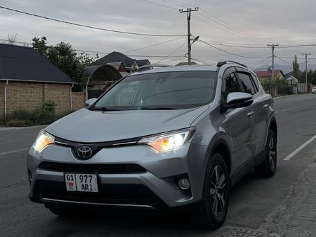 Toyota RAV4, 2017