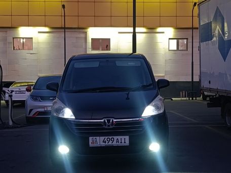 Honda Stepwgn, 2005