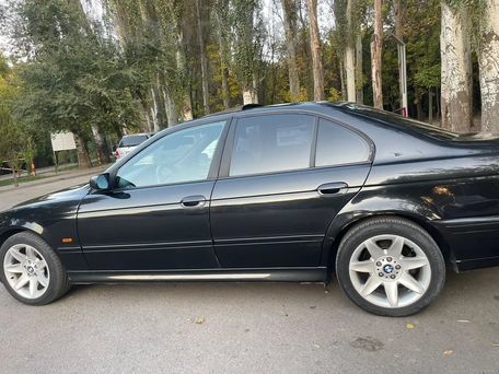 BMW 5 серии, 2001 — 照片 6