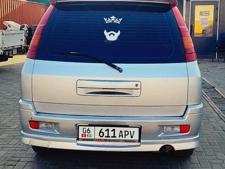 Mitsubishi Chariot, 1998 — photo 4
