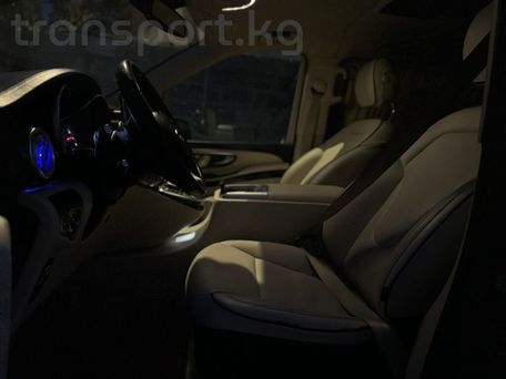 Mercedes-Benz V-Class, 2020 — 照片 8