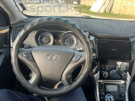 Hyundai Sonata, 2011 — photo 8