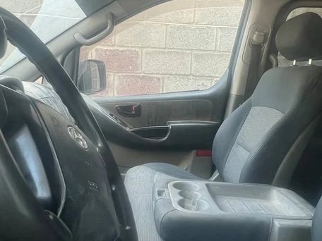 Hyundai Starex, 2011 — photo 3