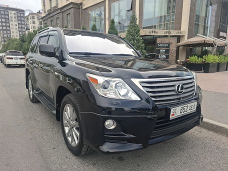 Lexus LX, 2010 — photo 7