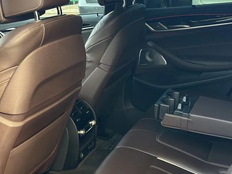 BMW 5 серии, 2022 — photo 10