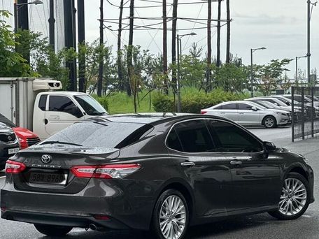 Toyota Camry, 2018 — сүрөт 1
