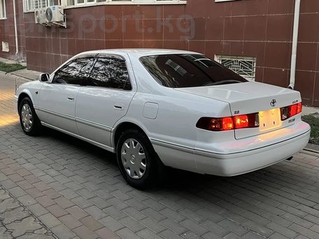 Toyota Camry, 2000 — photo 6
