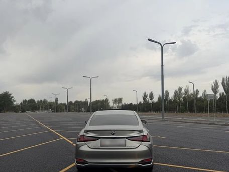 Lexus ES, 2020 — сүрөт 4
