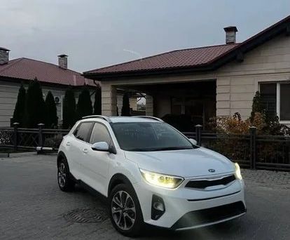 Kia Stonic, 2019 — photo 1