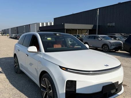 Li Auto (Lixiang) L6, 2025 — photo 10