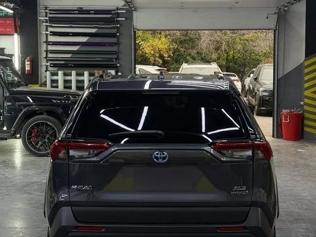Toyota RAV4, 2018 — фото 5