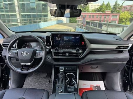 Toyota Highlander, 2022 — photo 15