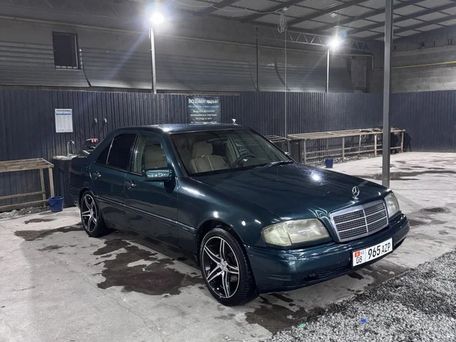 Mercedes-Benz C-Class, 1995 — photo 1