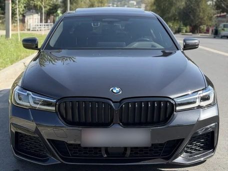 BMW 5 серии, 2016