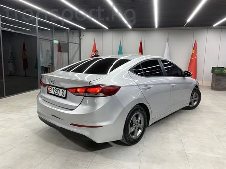 Hyundai Avante, 2018 — сүрөт 4