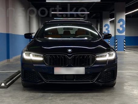 BMW 5 серии, 2020 — 照片 1