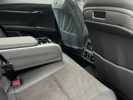 Toyota Camry, 2026 — photo 5