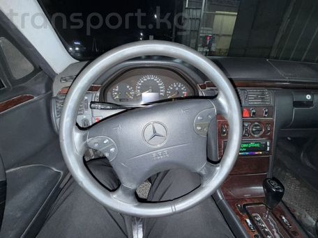 Mercedes-Benz E-Класс, 1999 — сүрөт 10