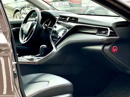 Toyota Camry, 2018 — фото 2