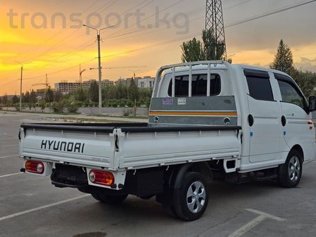 Hyundai H-1, 2020 — photo 11