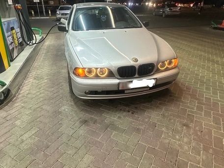 BMW 5 Series, 2002 — photo 1