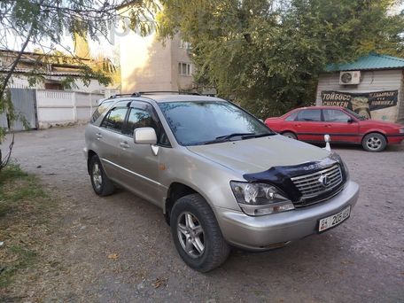Toyota Harrier, 2002 — 照片 2