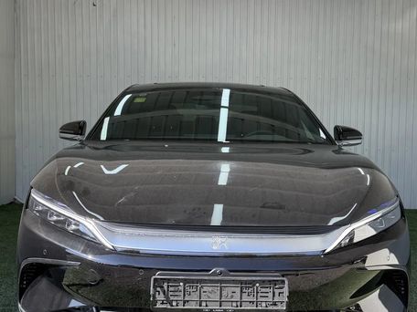 BYD Han, 2025 — 照片 1