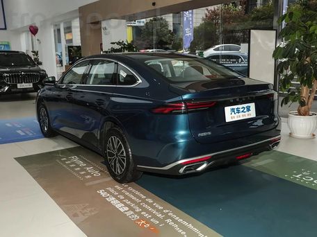 Geely Emgrand, 2026 — 照片 5