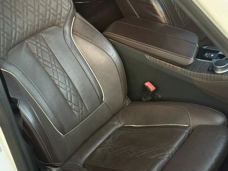 BMW 5 Series, 2018 — photo 9