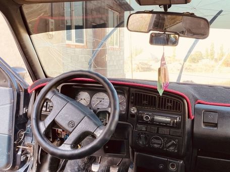 Volkswagen Passat, 1989 — photo 4