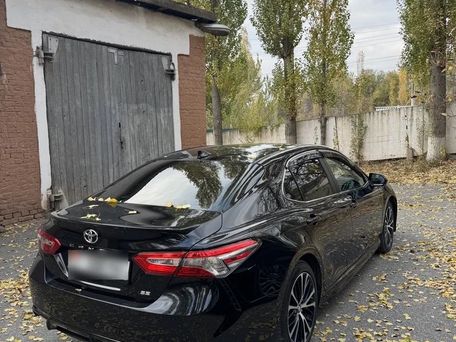 Toyota Camry, 2019 — photo 3