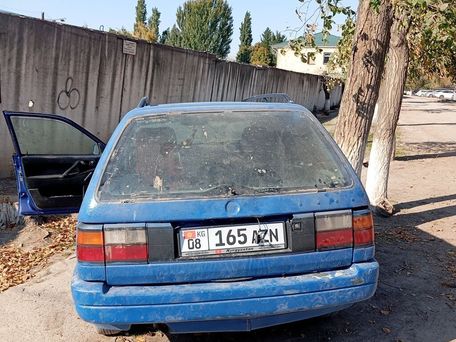 Volkswagen Passat, 1993 — фото 10