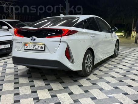 Toyota Prius, 2020 — фото 4