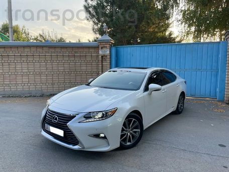 Lexus ES, 2016