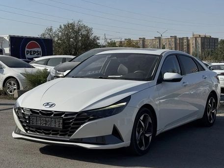 Hyundai Elantra, 2021 — фото 1