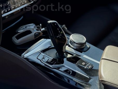 BMW 5 серии, 2021 — 照片 12